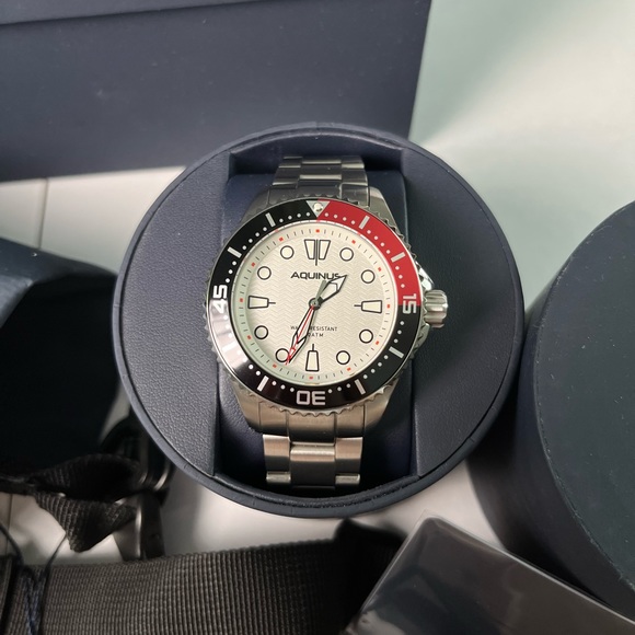 Aquinus Hydrautica 200 meter dive watch - Picture 4 of 6